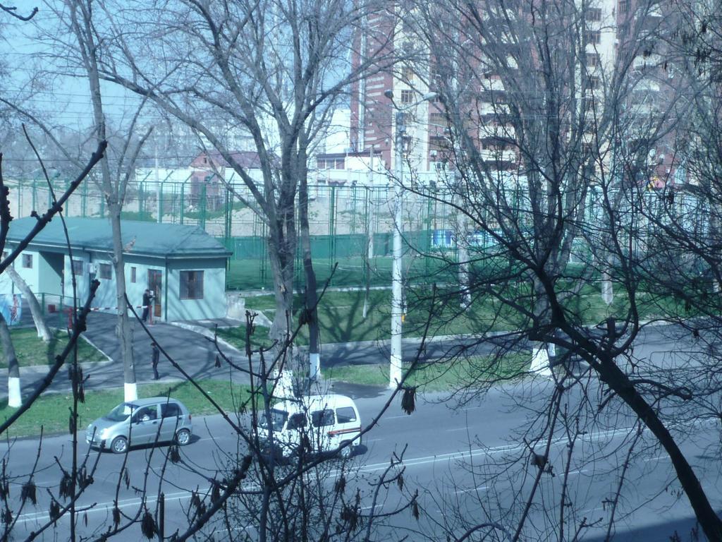 Apartment Tsentr 5 塔什干 外观 照片