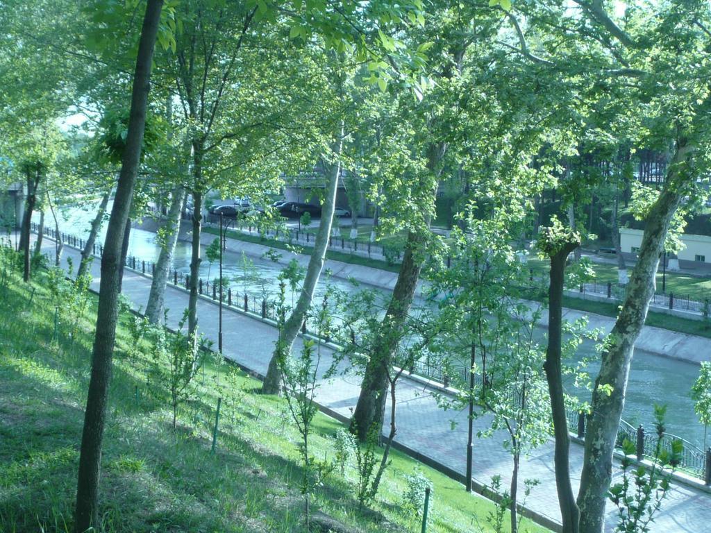 Apartment Tsentr 5 塔什干 外观 照片
